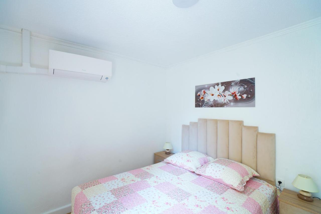 Appartement Du Forum,La Gare, 50 M2 , Climatisation, Garage, Cour Narbonne Luaran gambar