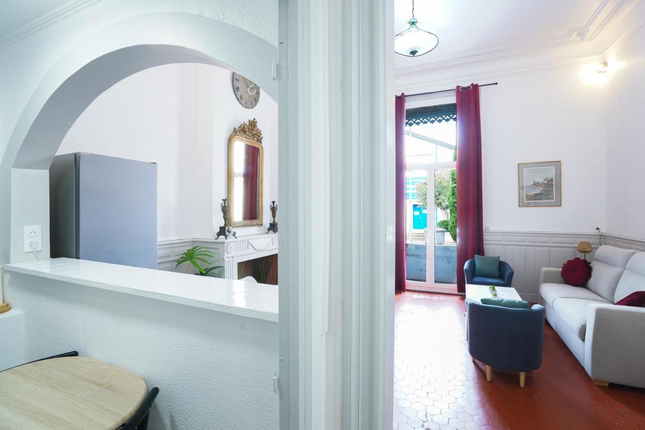Appartement Du Forum,La Gare, 50 M2 , Climatisation, Garage, Cour Narbonne Luaran gambar