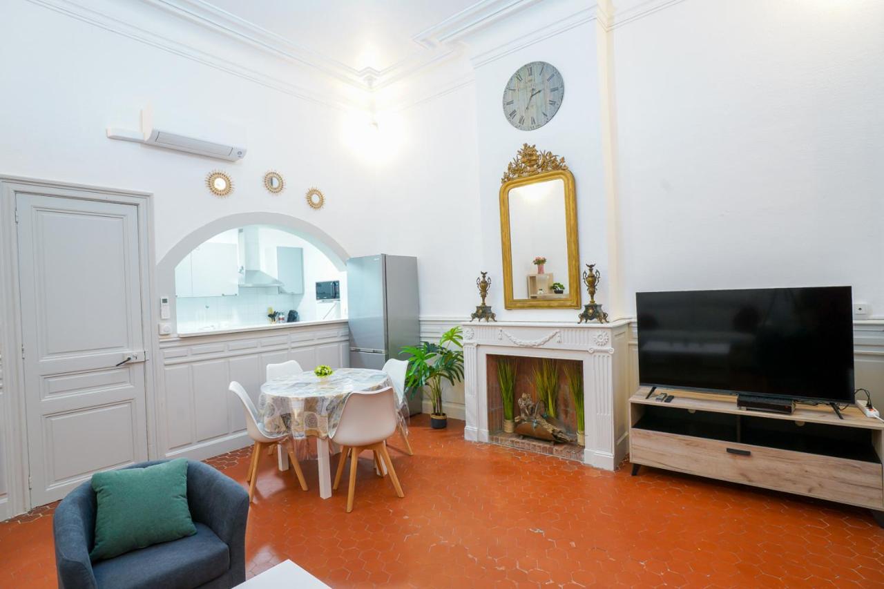 Appartement Du Forum,La Gare, 50 M2 , Climatisation, Garage, Cour Narbonne Luaran gambar