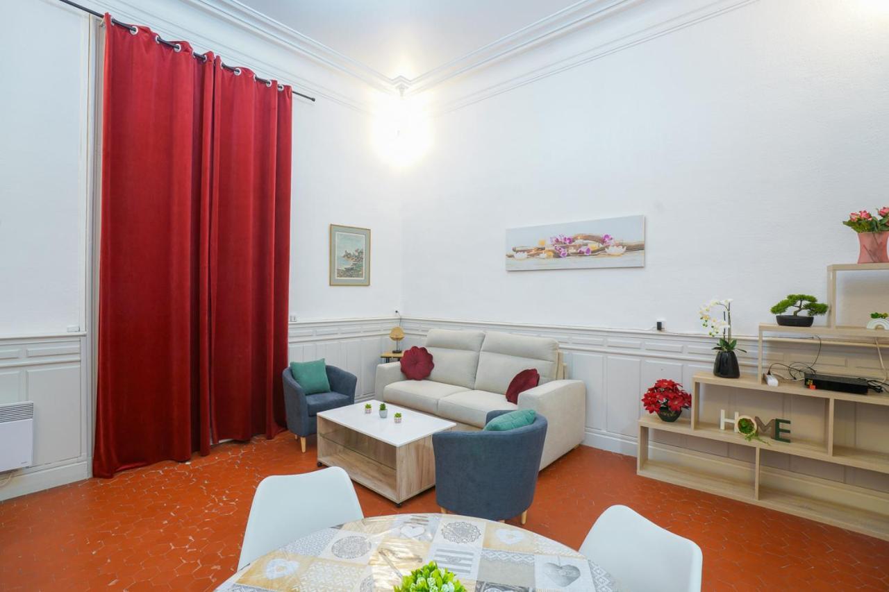 Appartement Du Forum,La Gare, 50 M2 , Climatisation, Garage, Cour Narbonne Luaran gambar